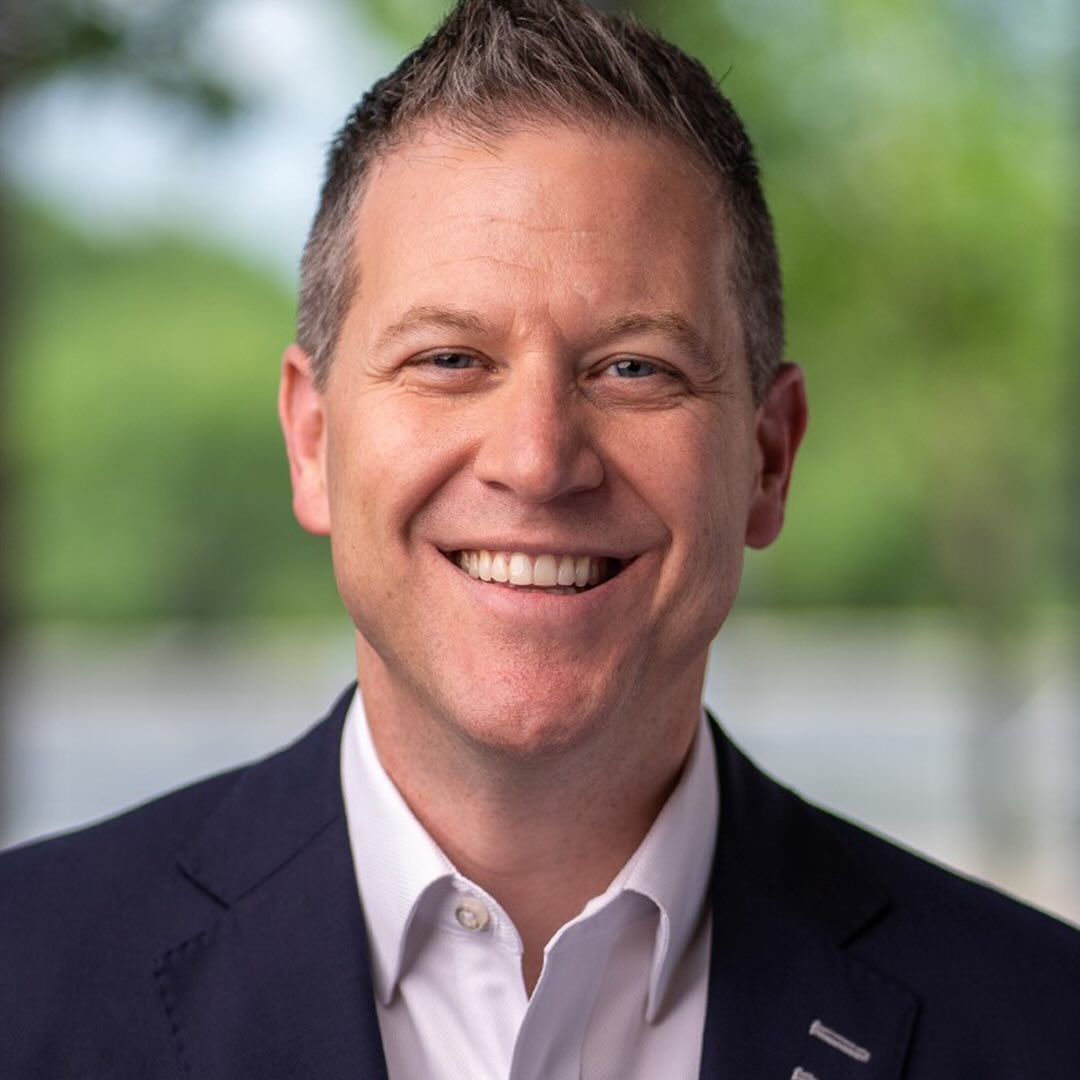 jarrett stephens headshot